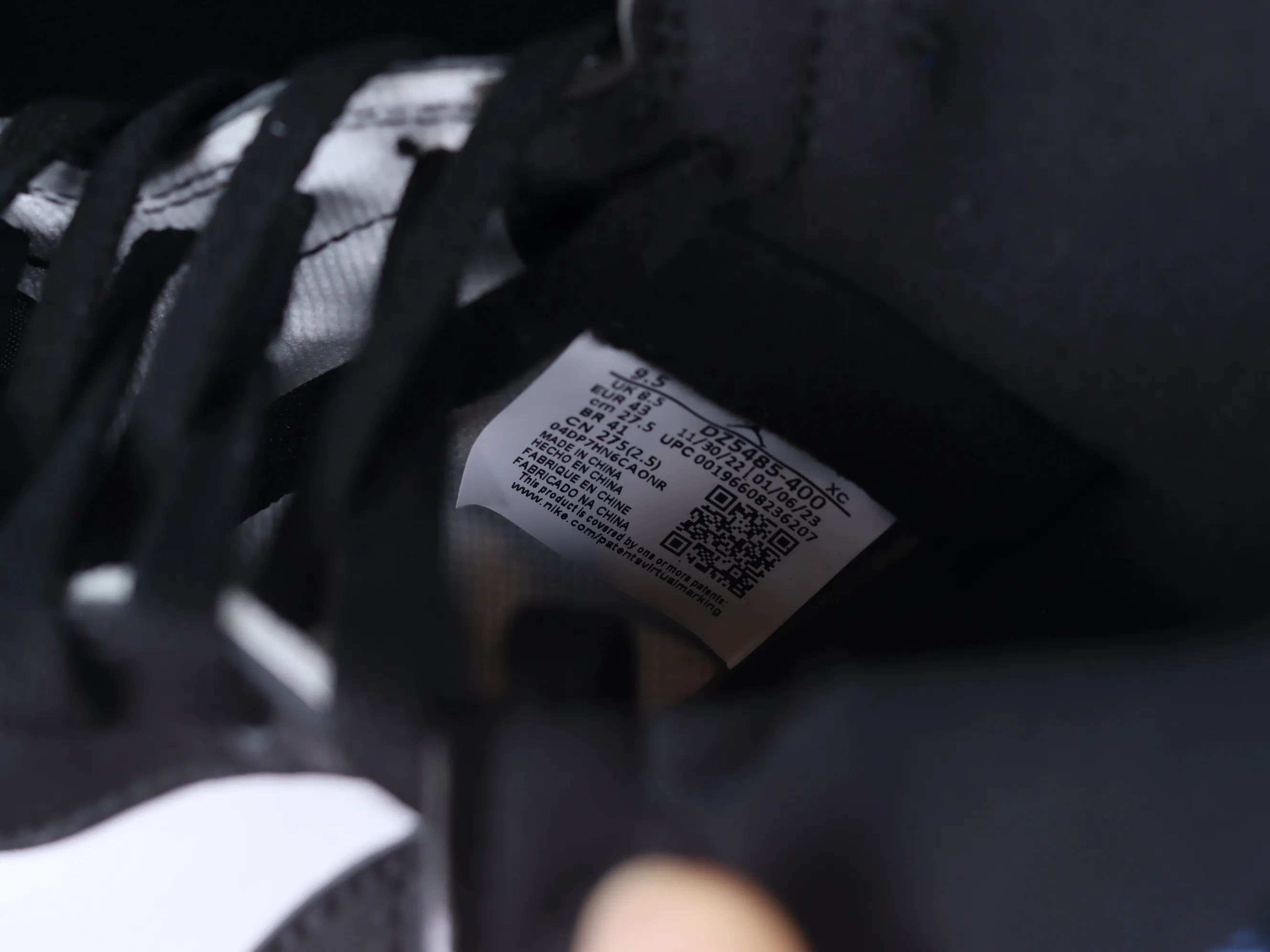 All categories Air Jordan Jordan series basketball shoes Air Jordan 1 High pure original version Air Jordan 1 High OG "UNC Toe" AJ1 Joe 1 black and blue toe DZ5485-400
